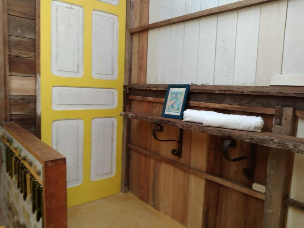 Tarragona Hostal Santa Rosa de Cabal Bagian luar foto