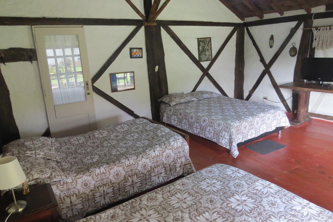 Tarragona Hostal Santa Rosa de Cabal Bagian luar foto