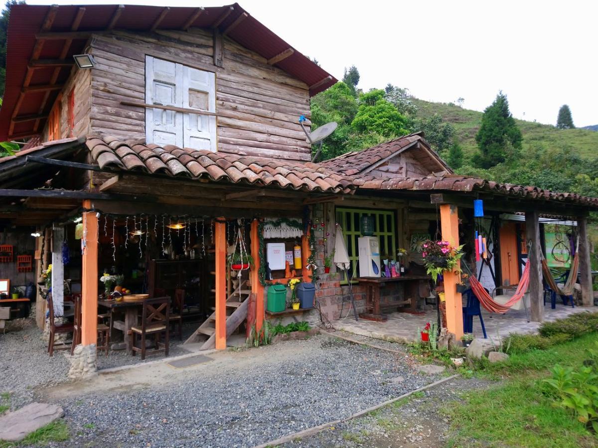 Tarragona Hostal Santa Rosa de Cabal Bagian luar foto